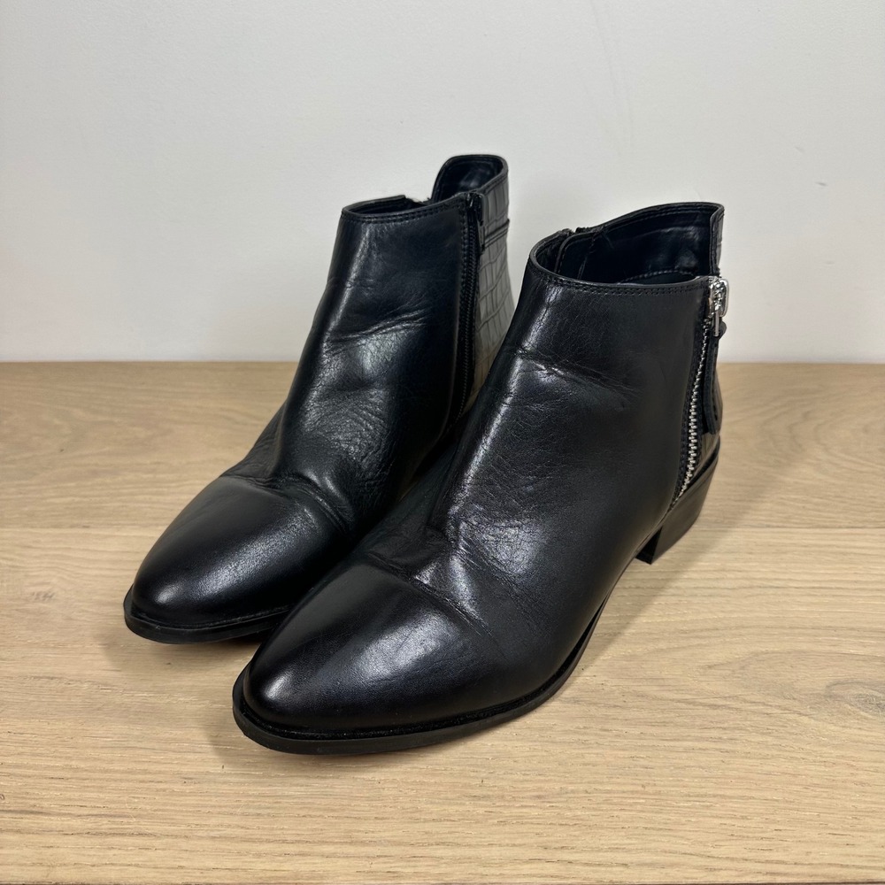 Aldo Boots Women 10 Black Leather Ankle Croc Embossed Side Zip Block Heel
